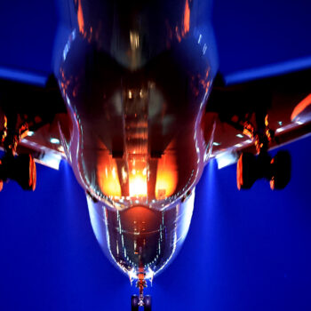 ルーク・オザワ 写真 作品 ルーク・オザワ 写真展：JETLINER PREMIUM 2｜個人｜キヤノン